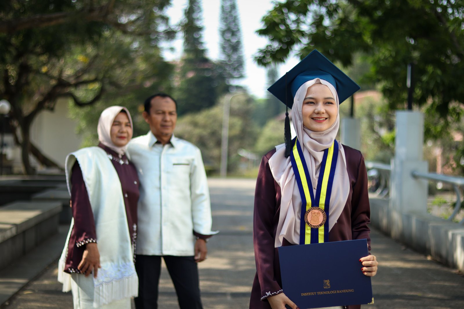 Graduation Photoshoot of Nynda Ramadhanti